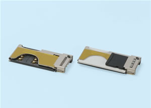【写真4 複合タイプコネクタ(microSD/SIMカード) 複合タイプコネクタ
